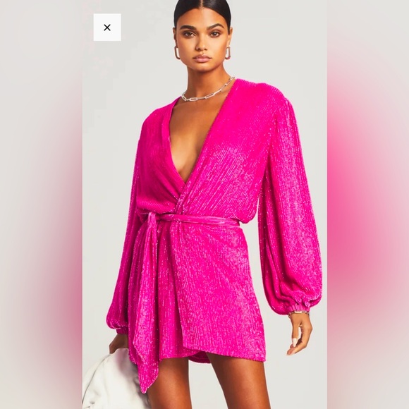 🎀 RETROFÈTE The Gabrielle Robe Dress Pink size Medium 🎀🎀🎀 - Picture 2 of 9